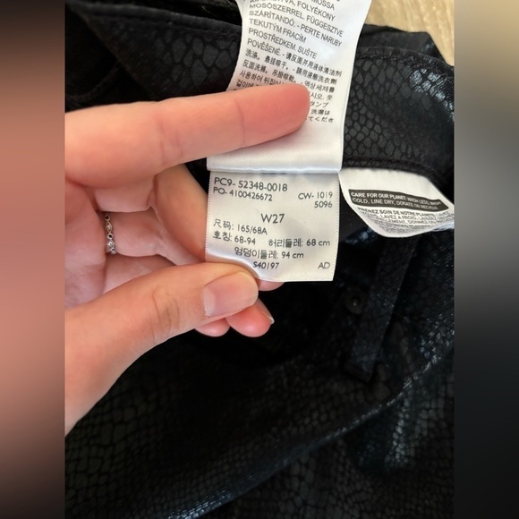 Levi’s Premium Mile High Super Skinny Black Snakeskin Coated Style Jeans - Picture 9 of 10